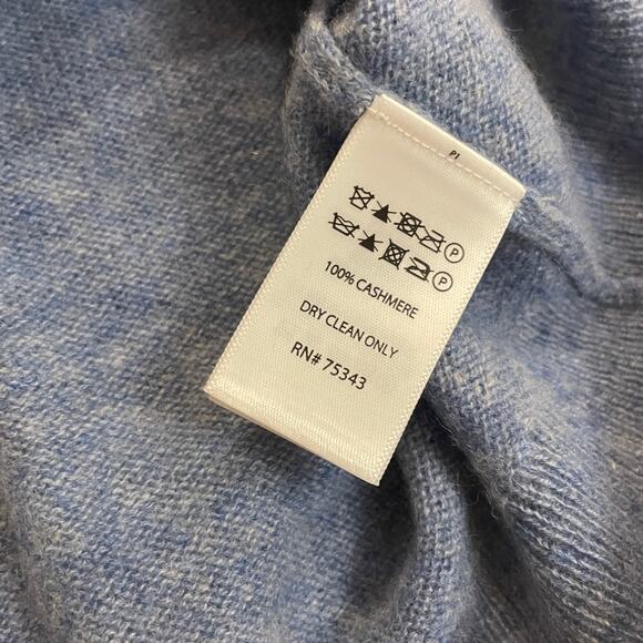 Tahari L Cashmere Sweater | Blue 2-Ply, Old Money Minimalism, Luxe Fall Staple - Picture 5 of 6